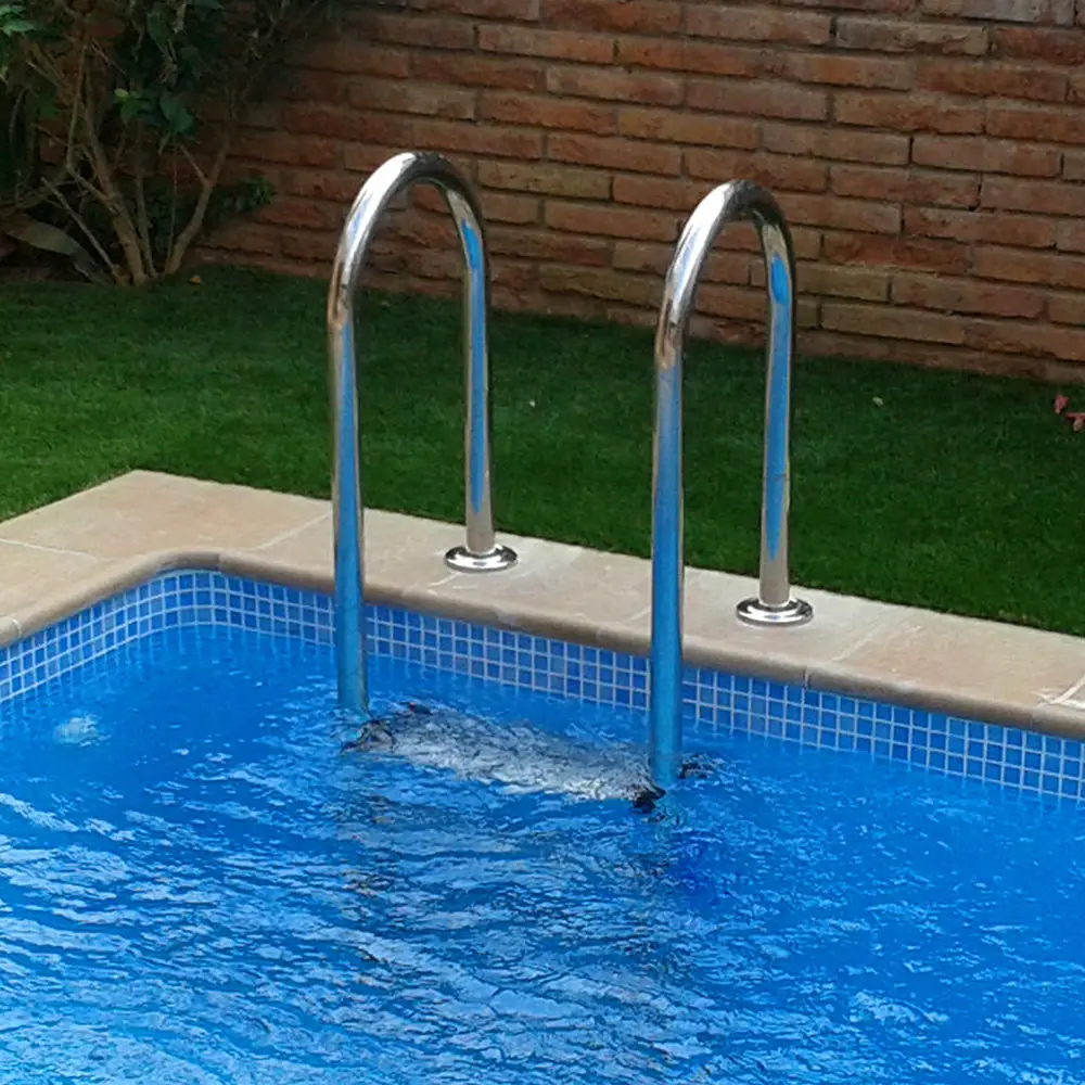 Escalera Emaux NMU Peldaños Acero